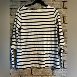 Old Navy Maternity Top Medium